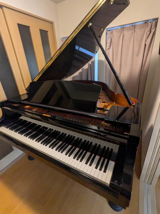 YAMAHA