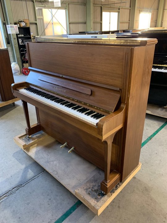 C.BECHSTEIN