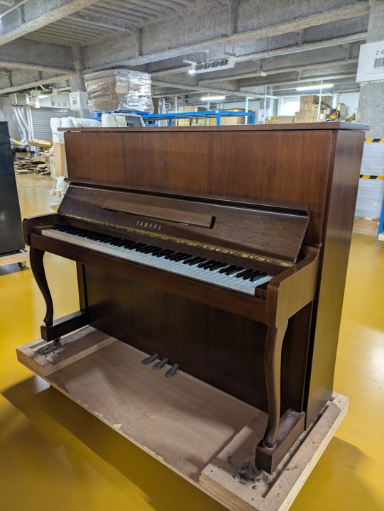 YAMAHA