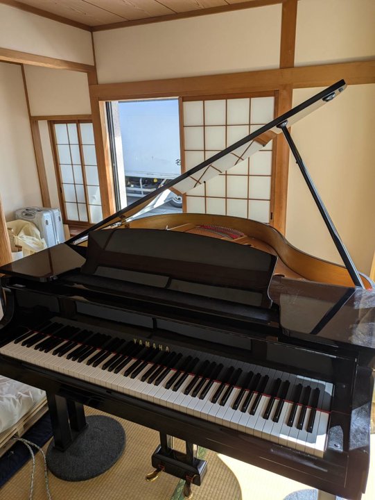YAMAHA