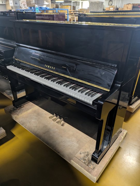 YAMAHA