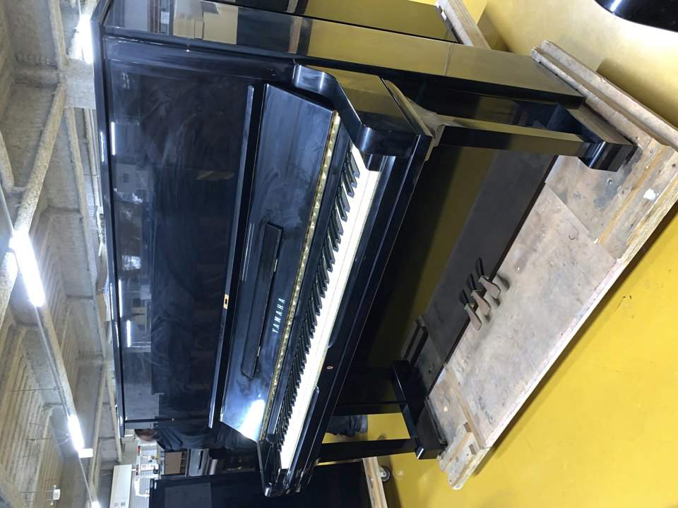 YAMAHA