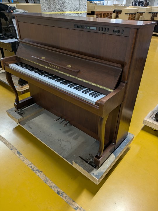 YAMAHA