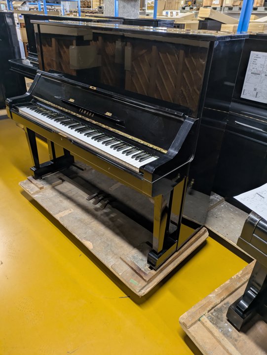 YAMAHA
