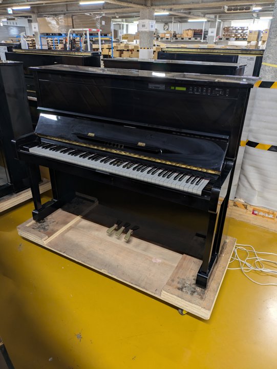YAMAHA