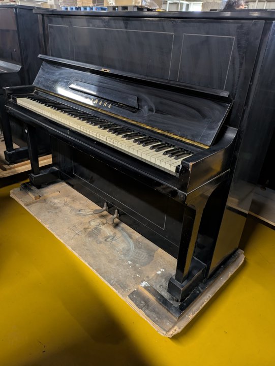 YAMAHA