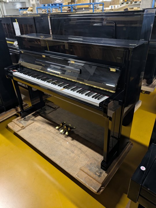 YAMAHA