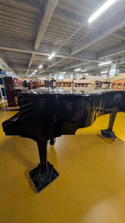 YAMAHA