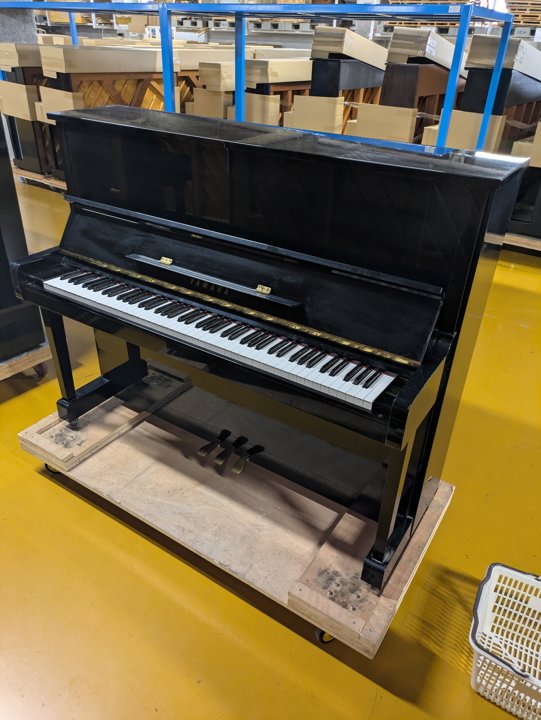 YAMAHA