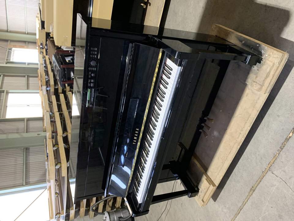 YAMAHA