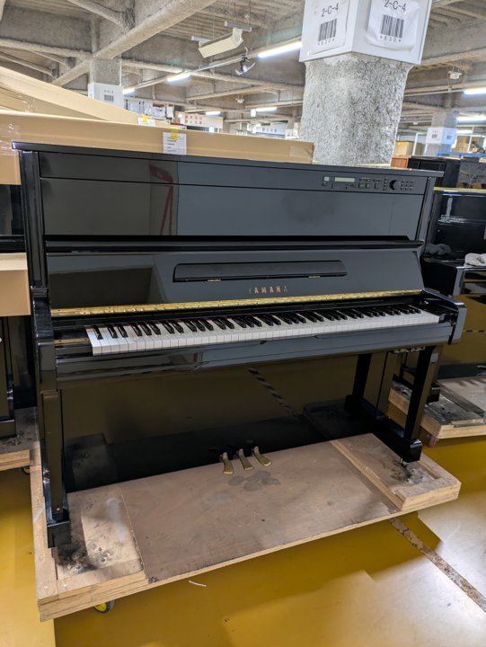YAMAHA