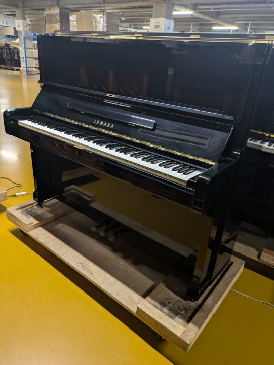 YAMAHA