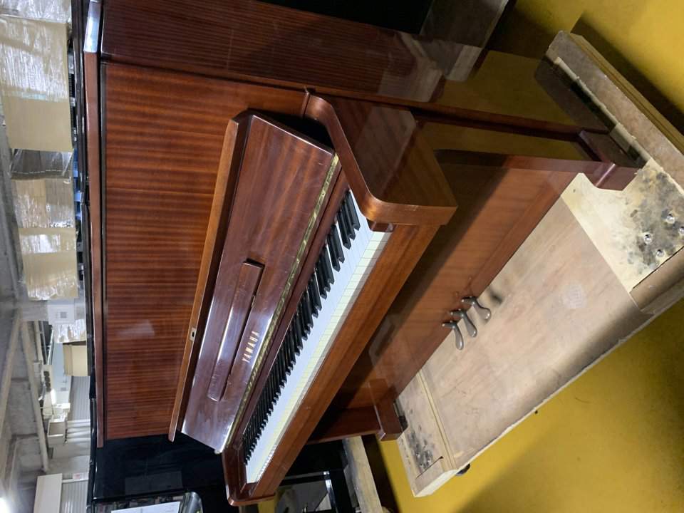 YAMAHA