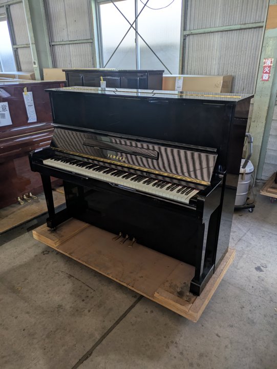 YAMAHA
