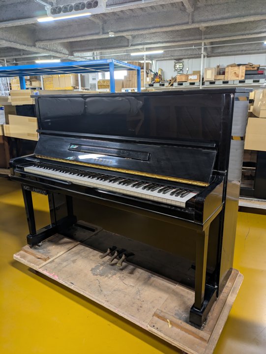 YAMAHA