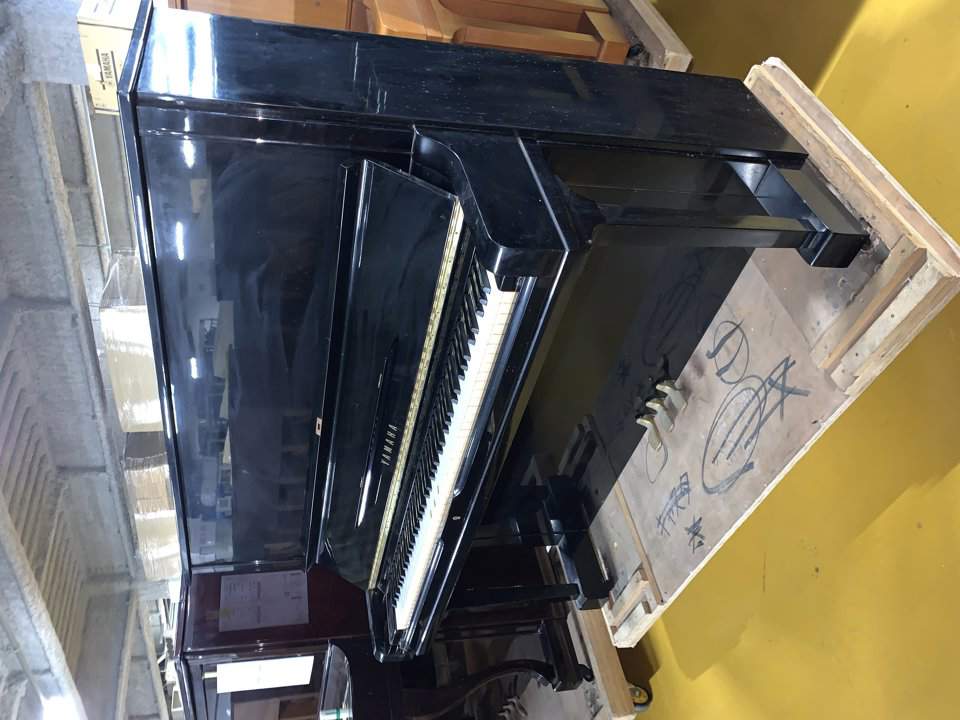 YAMAHA