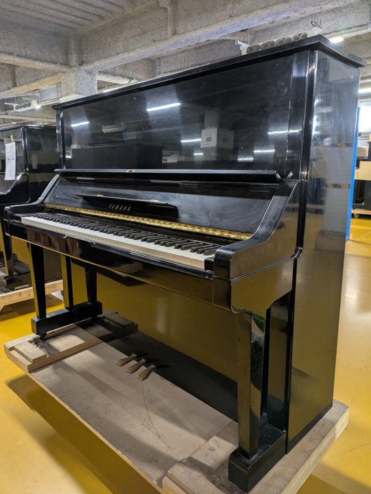 YAMAHA