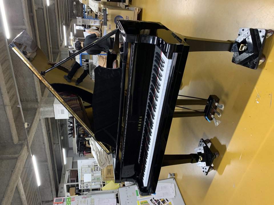 YAMAHA