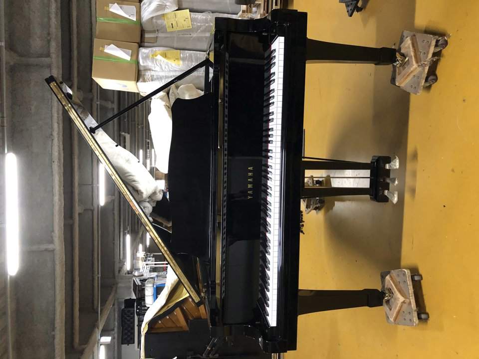 YAMAHA