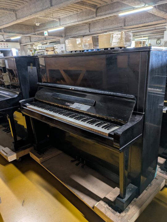 YAMAHA
