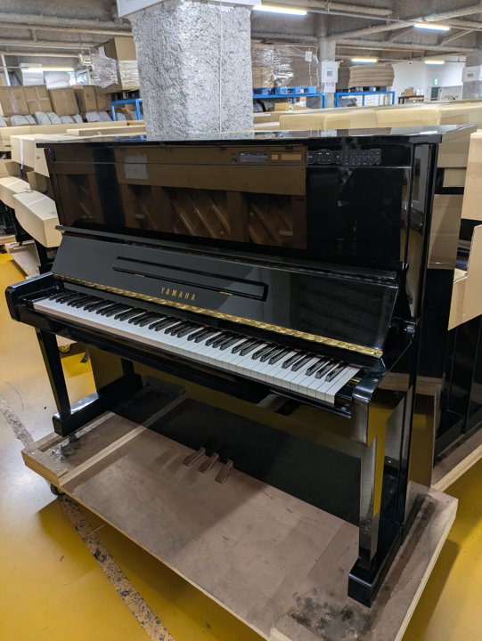 YAMAHA