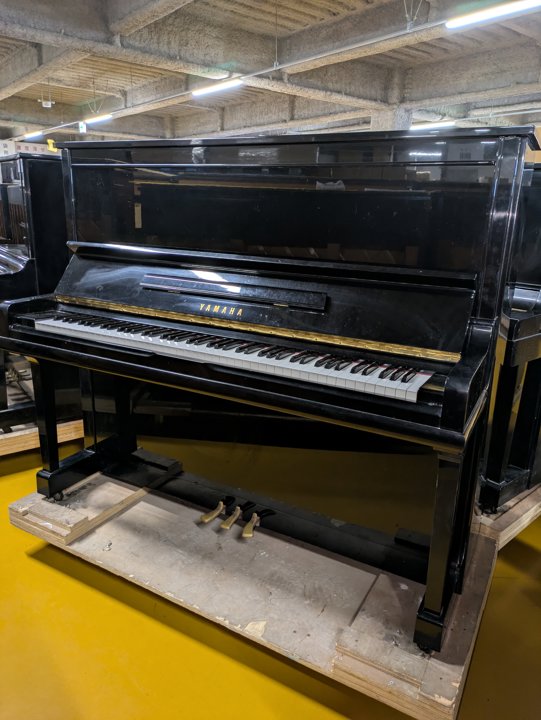 YAMAHA