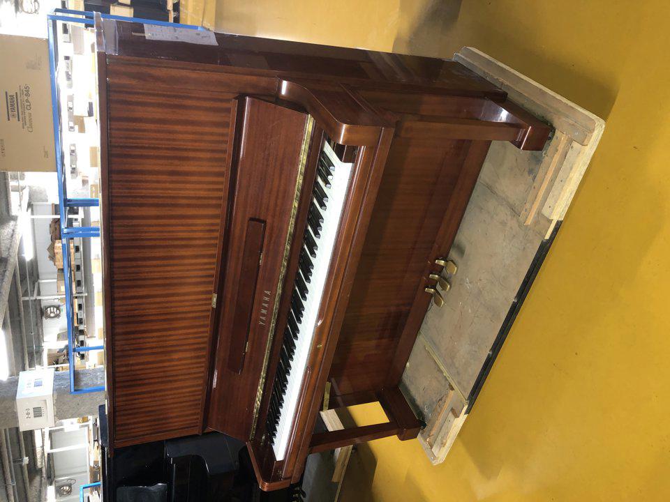 YAMAHA