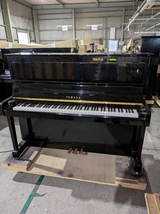 YAMAHA