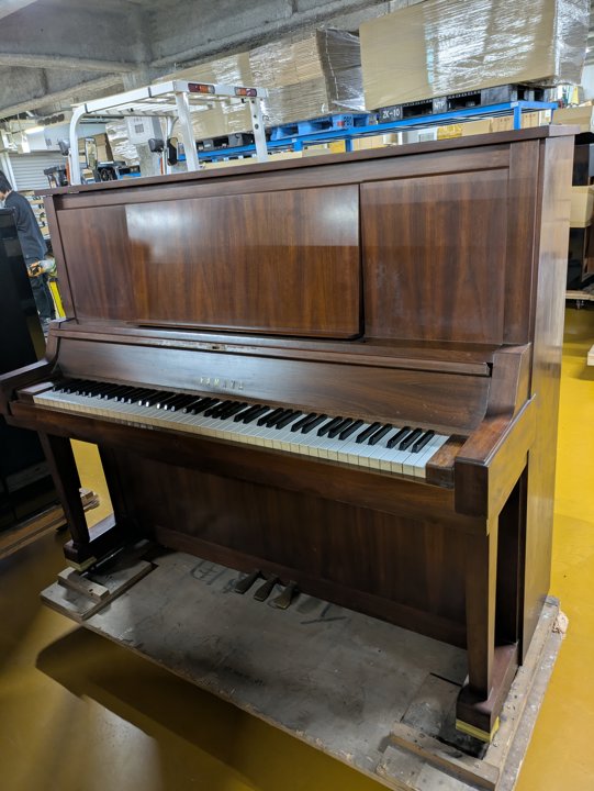 YAMAHA