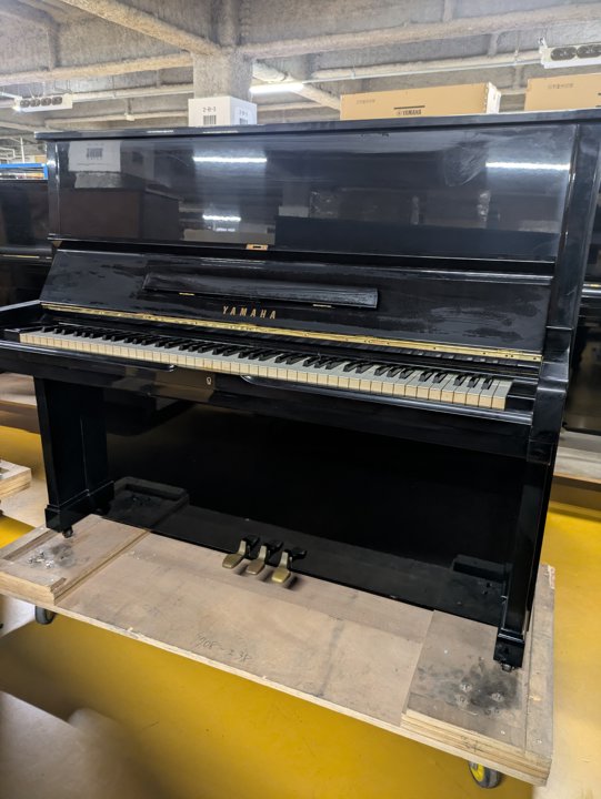 YAMAHA