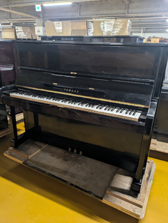 YAMAHA