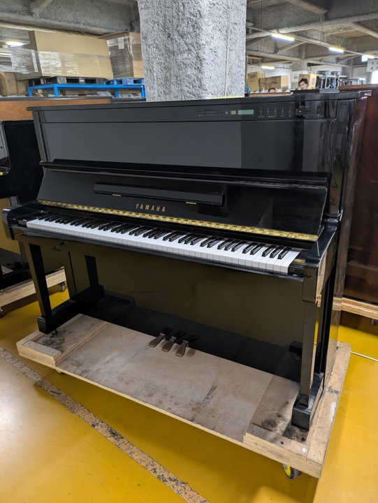YAMAHA