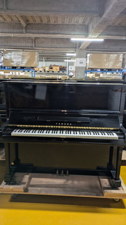 YAMAHA