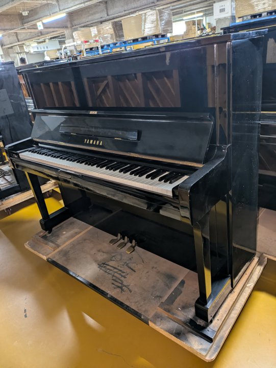 YAMAHA