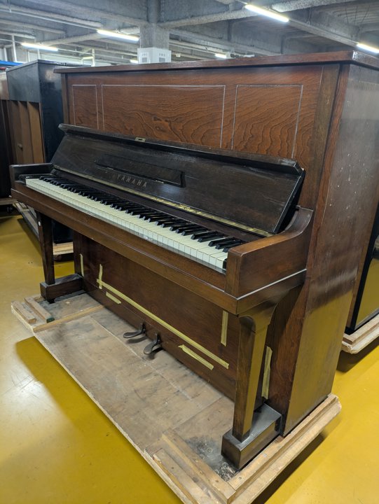 YAMAHA