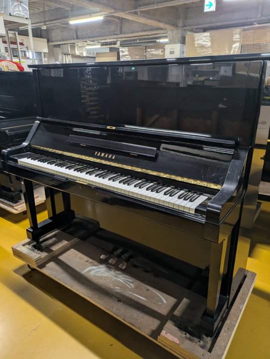 YAMAHA