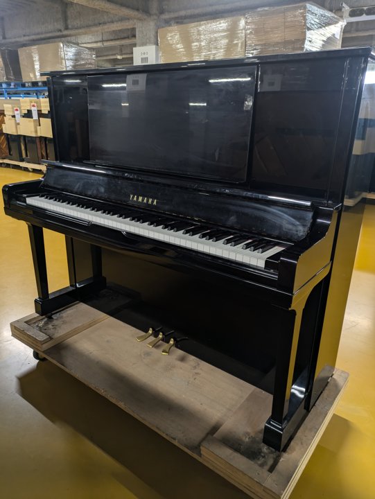YAMAHA