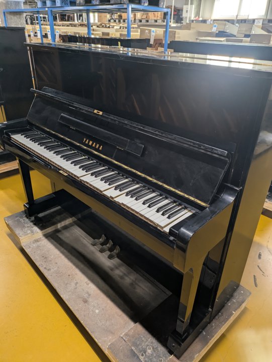 YAMAHA