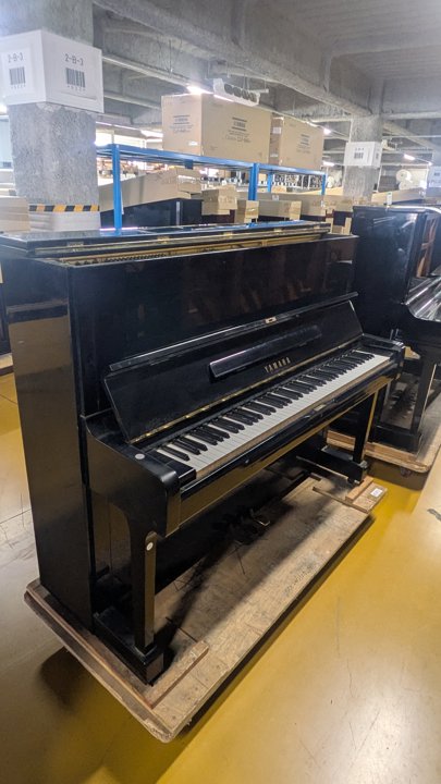 YAMAHA