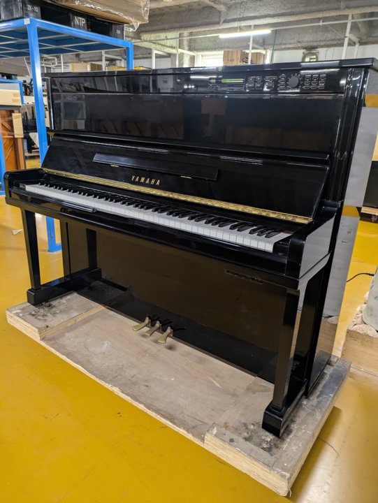 YAMAHA