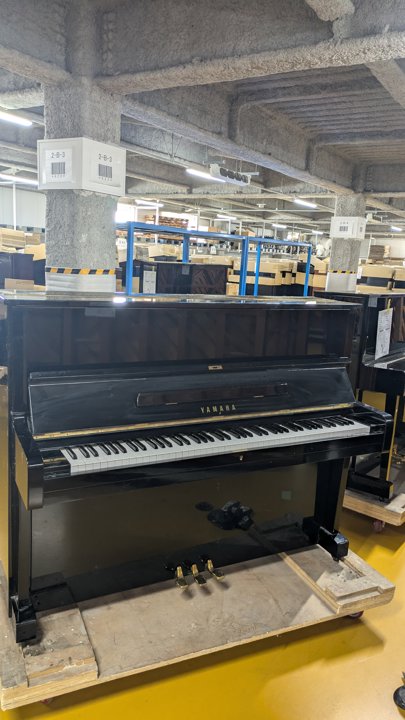 YAMAHA