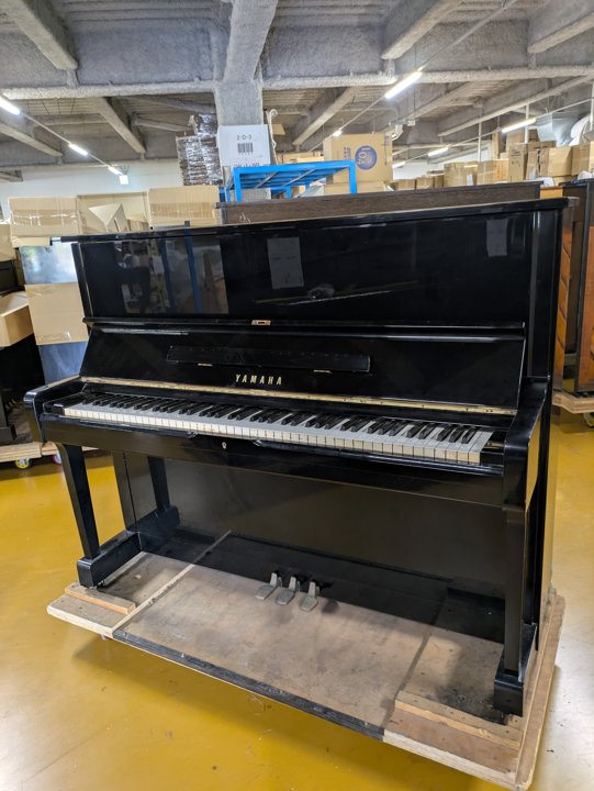 YAMAHA
