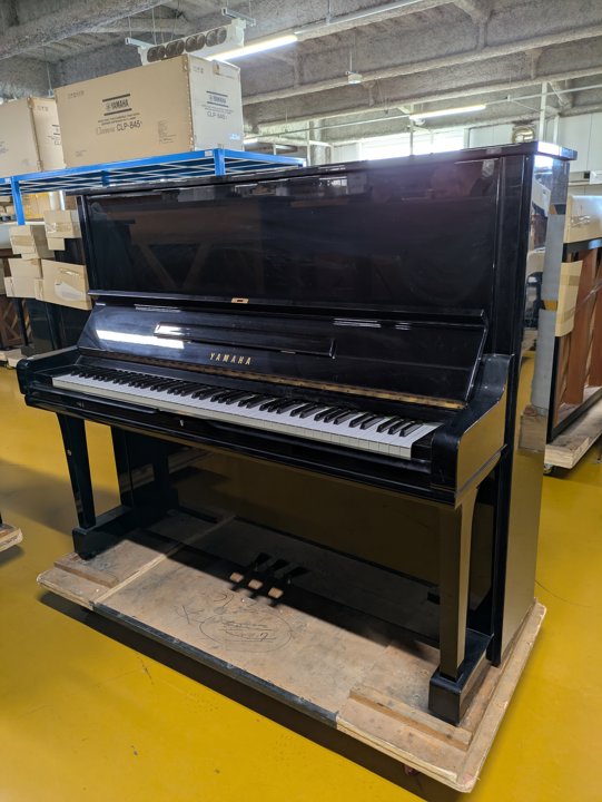 YAMAHA