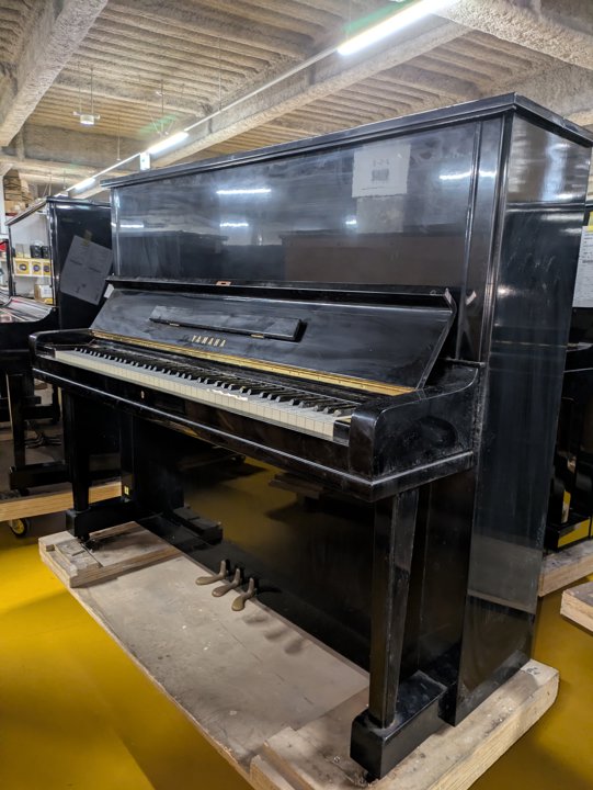 YAMAHA