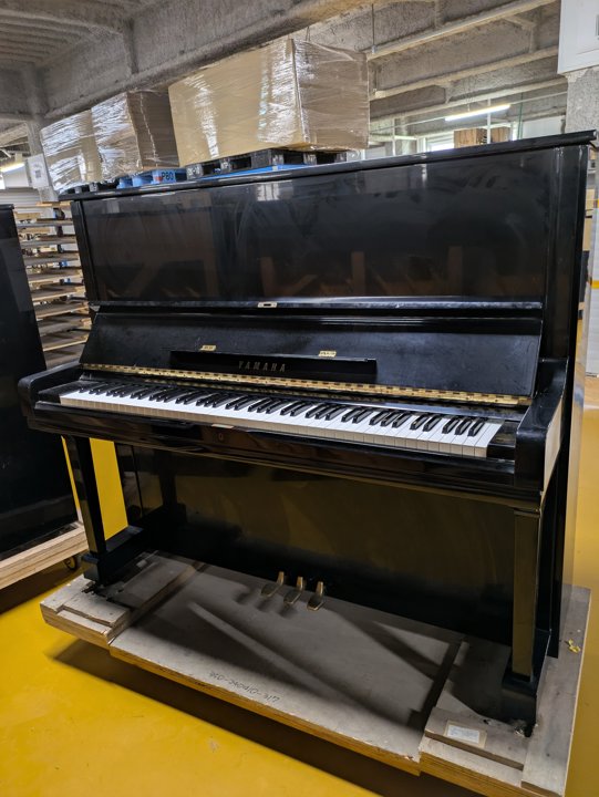 YAMAHA