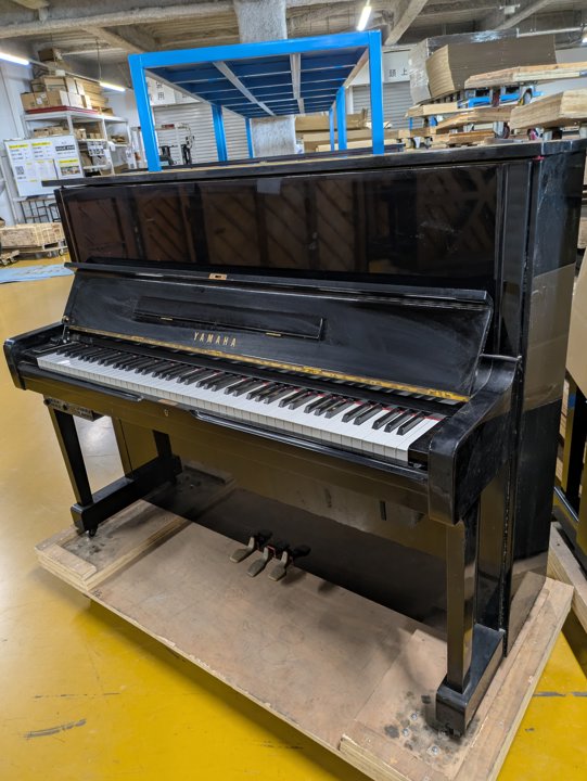 YAMAHA