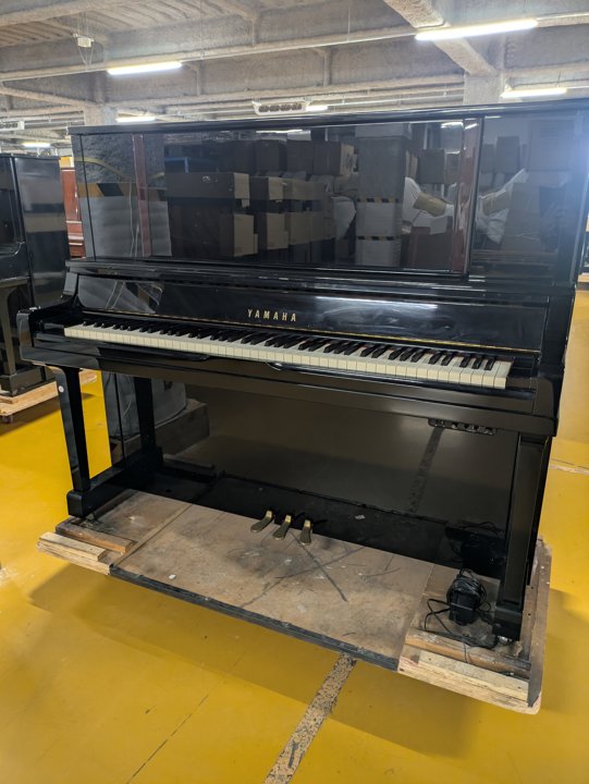 YAMAHA
