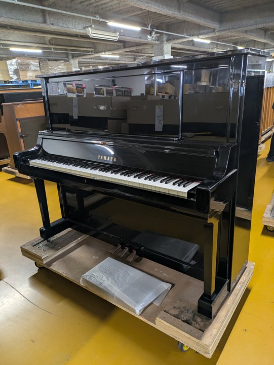 YAMAHA