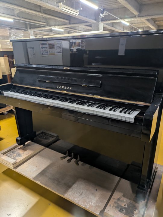 YAMAHA