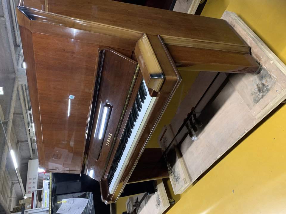 YAMAHA